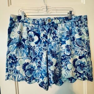 Lilly Pulitzer Darci Shorts Size 16